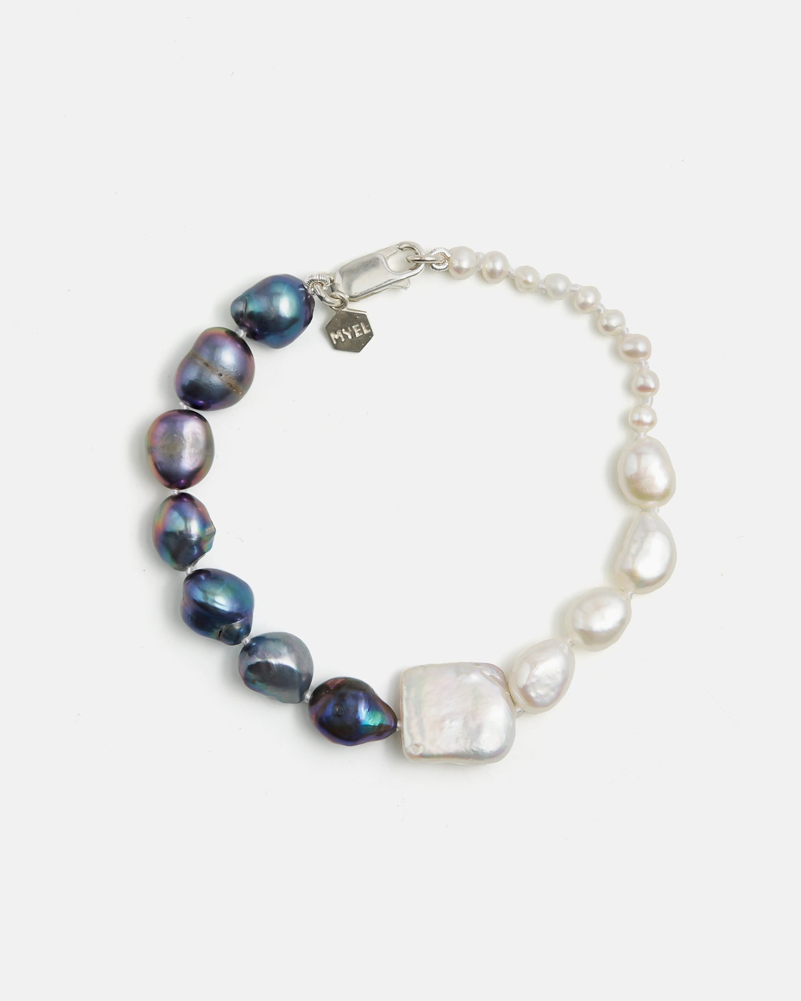 Bracelet Neptune avec Perles Irisées et Blanches 