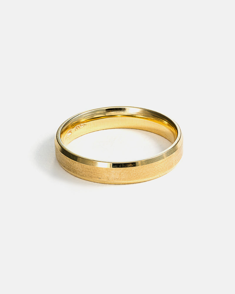 Uomo Ring in 14k Gold 4mm