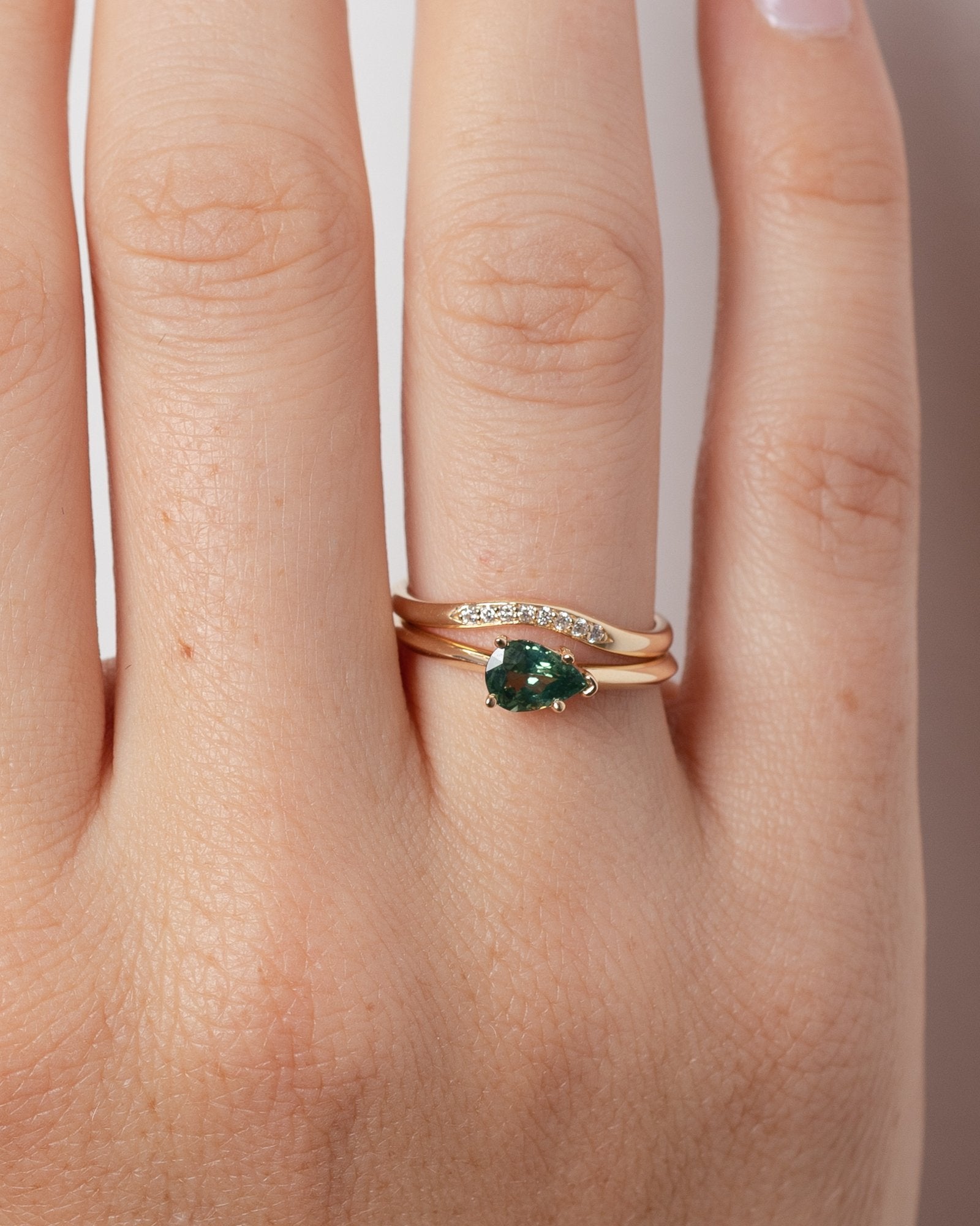 Pyrus Ring in Fairmined Gold with Green Australian Sapphire
