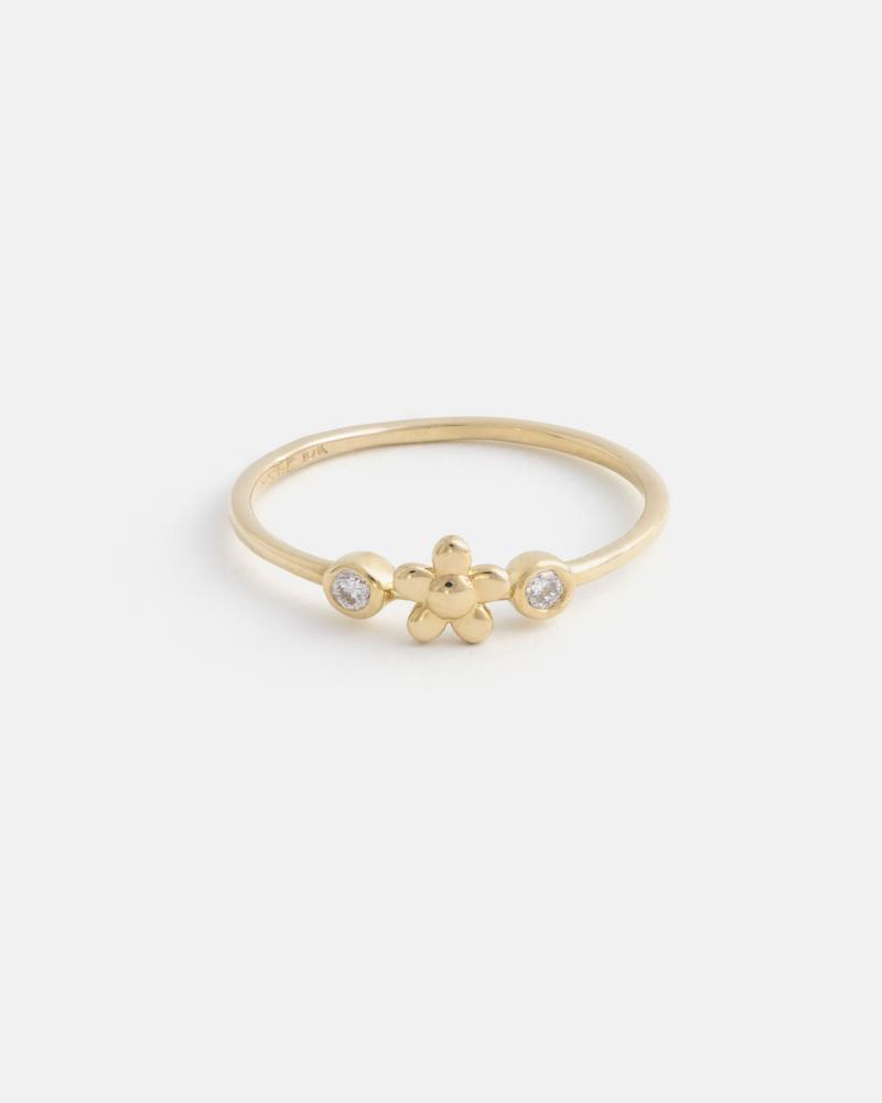 Mini Flower Ring in Yellow Gold with Diamonds
