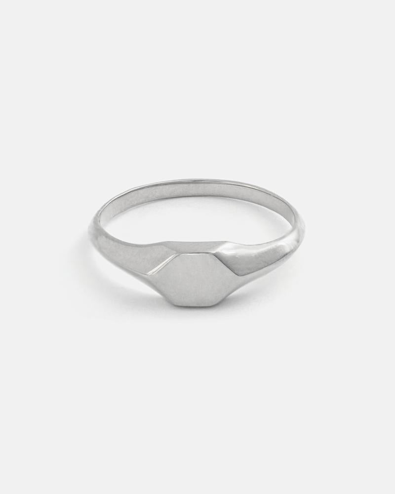 Mini Signet Ring in Silver