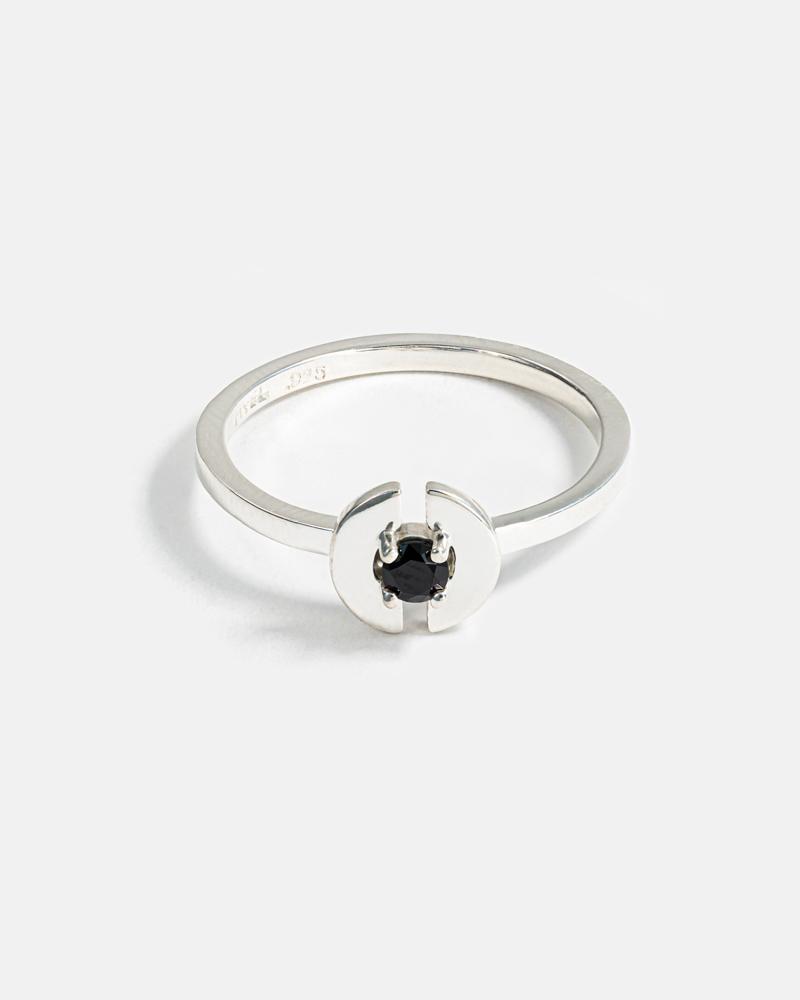 Stein Ring in Silver with Black Spinel