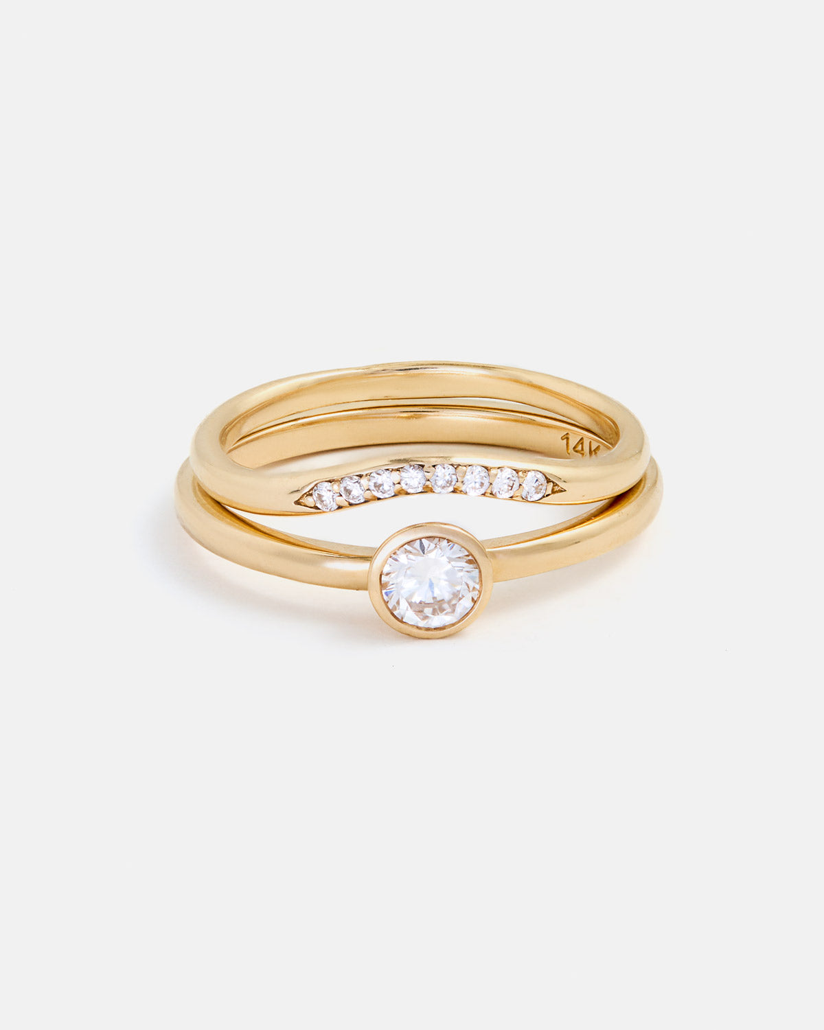 Origines Solitaire Ring and Stratura Wave Wedding Band with lab grown diamonds